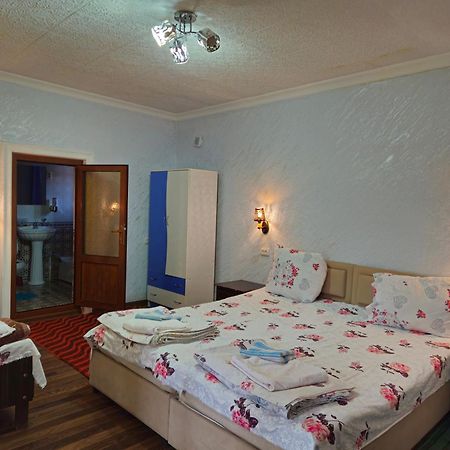 Guest House B&B Bahodir Samarkand Buitenkant foto