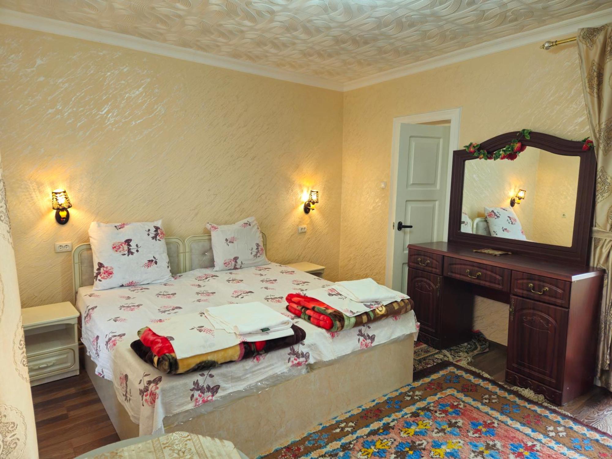 Guest House B&B Bahodir Samarkand Buitenkant foto